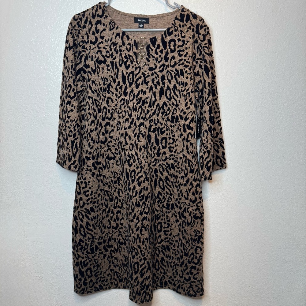 Tacera Leopard 3/4 Sleeve Dress Metal Ring Neck Detail Velour Spots Size Large